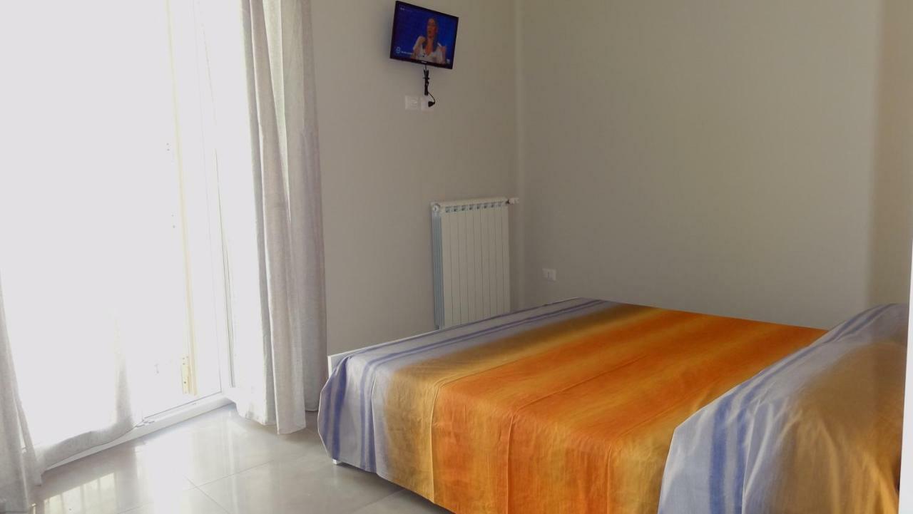 Casa Vacanze La Scalinata Bisceglie Exterior photo