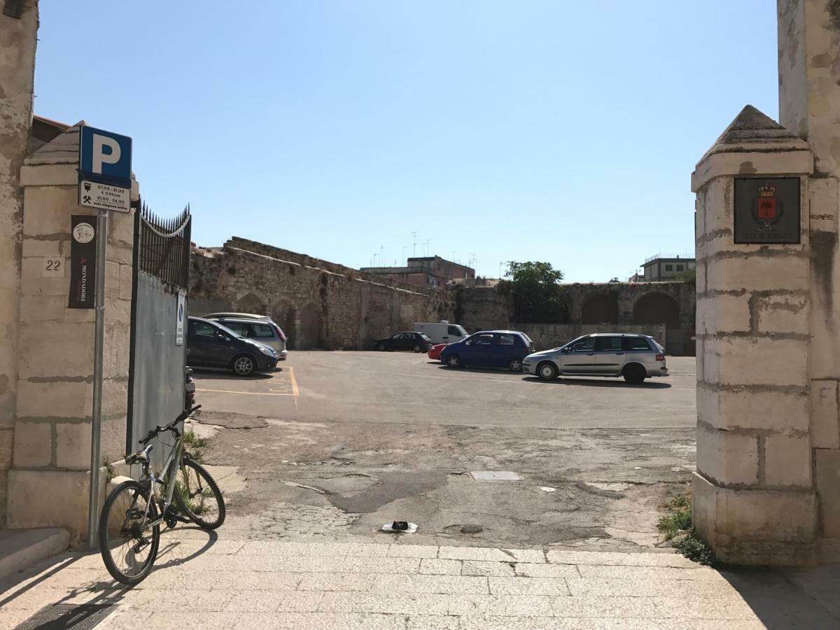 Casa Vacanze La Scalinata Bisceglie Exterior photo