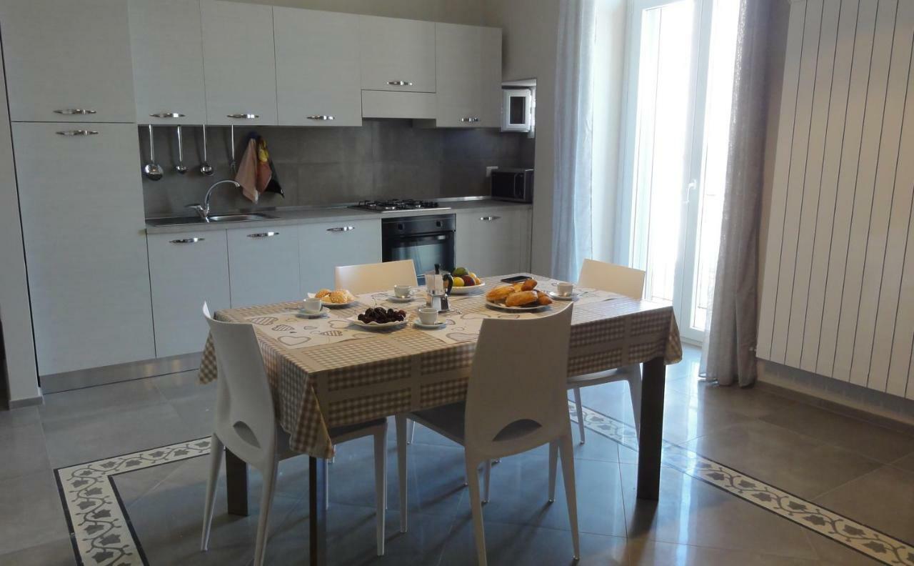 Casa Vacanze La Scalinata Bisceglie Exterior photo