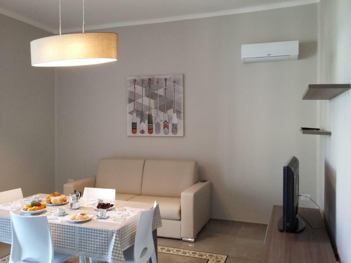 Casa Vacanze La Scalinata Bisceglie Exterior photo